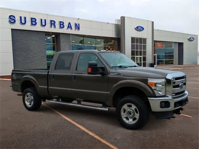 2016 Ford Super Duty F-250 SRW XLT 4WD Crew Cab 156 2