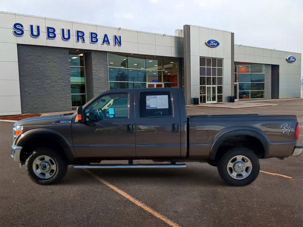 2016 Ford Super Duty F-250 SRW XLT 4WD Crew Cab 156 5