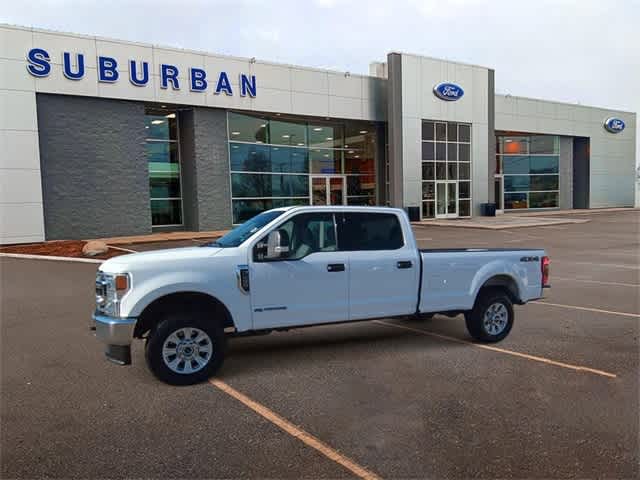 2022 Ford Super Duty F-250 SRW XLT 4WD Crew Cab 8 Box 4