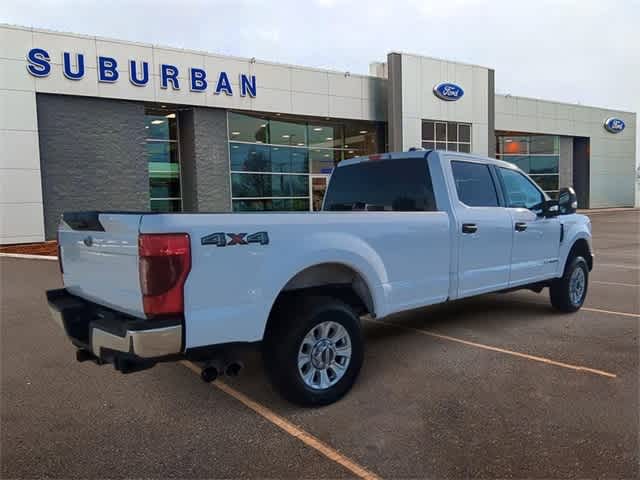 2022 Ford Super Duty F-250 SRW XLT 4WD Crew Cab 8 Box 8