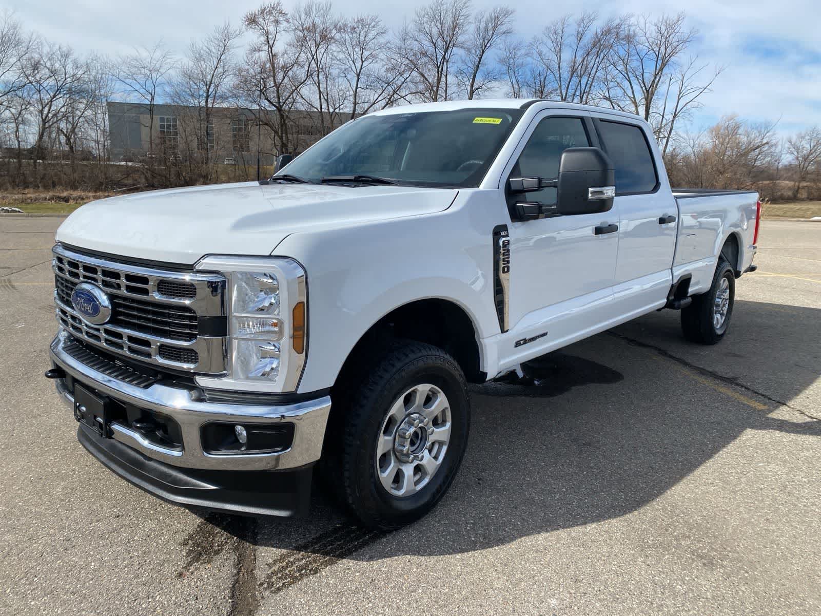 2024 Ford F-250 Super Duty XLT SuperCab 4WD