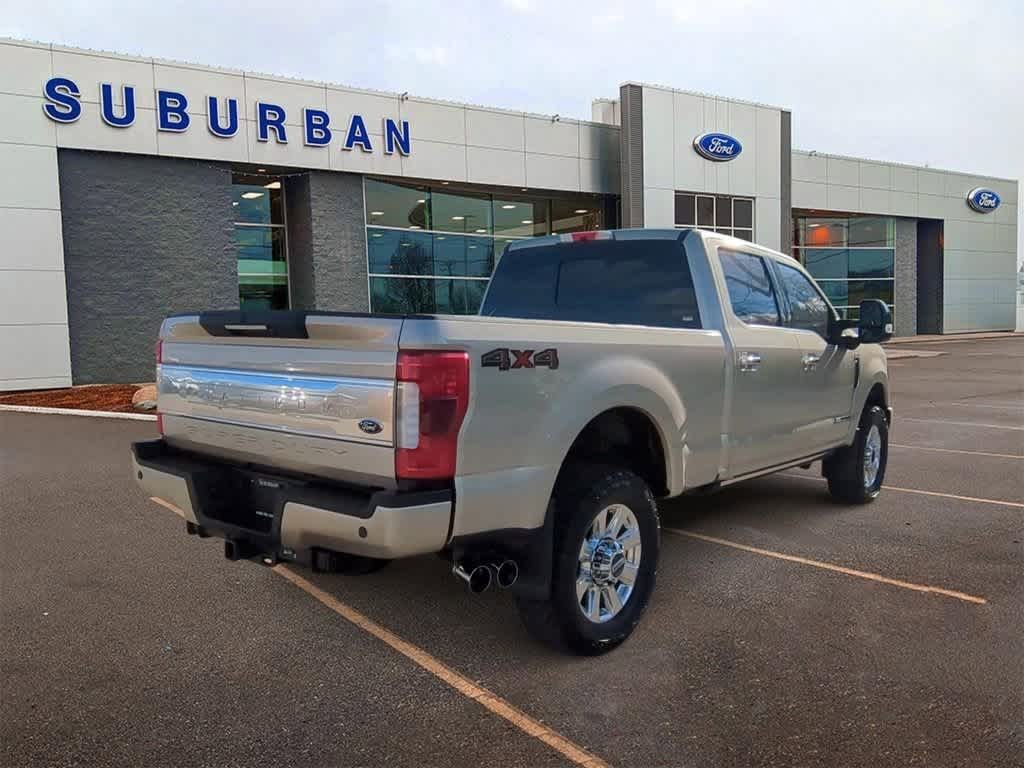 2018 Ford Super Duty F-350 SRW Platinum 4WD Crew Cab 6.75 Box 8