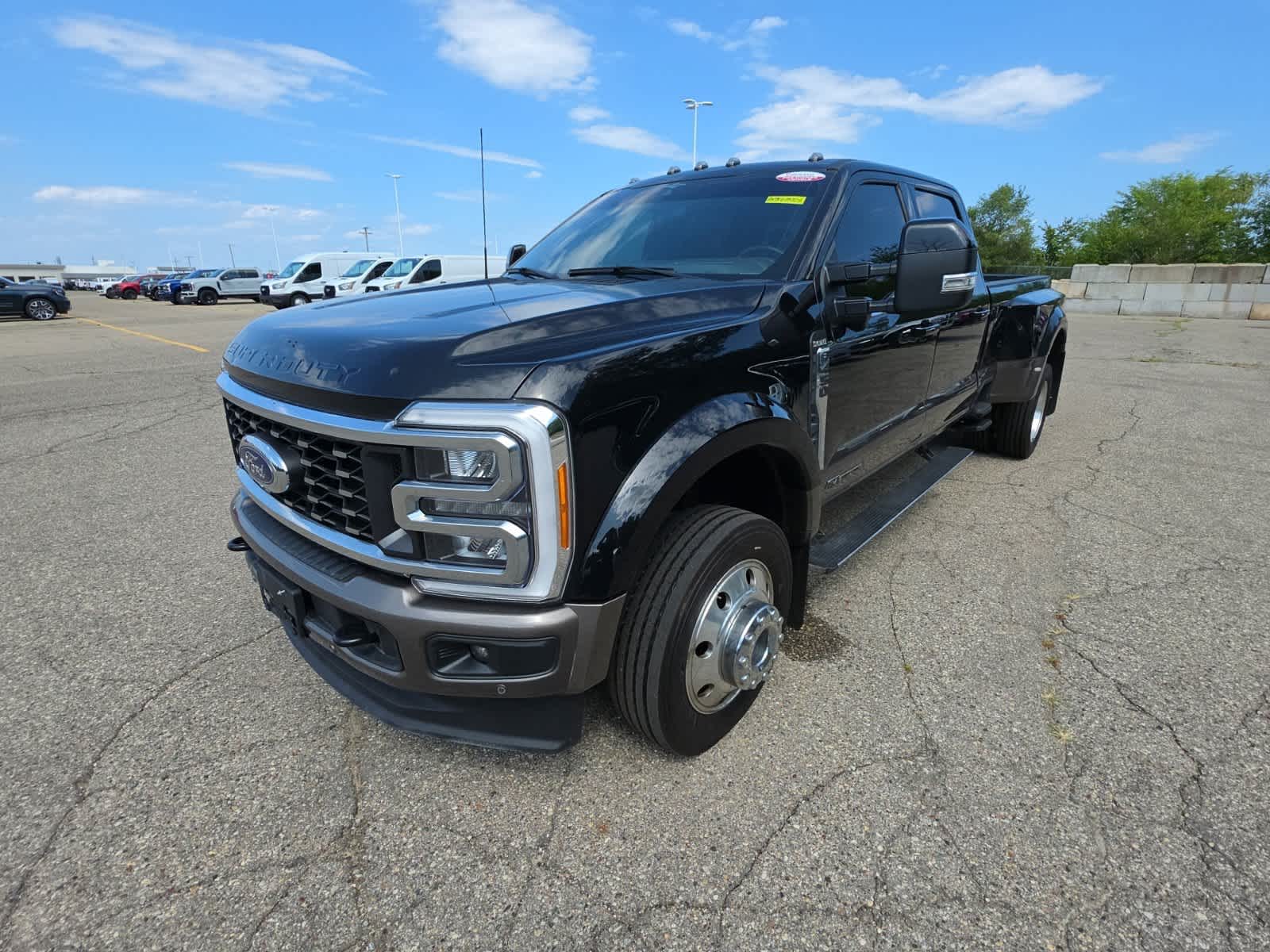 2023 Ford Super Duty F-450 Pickup King Ranch