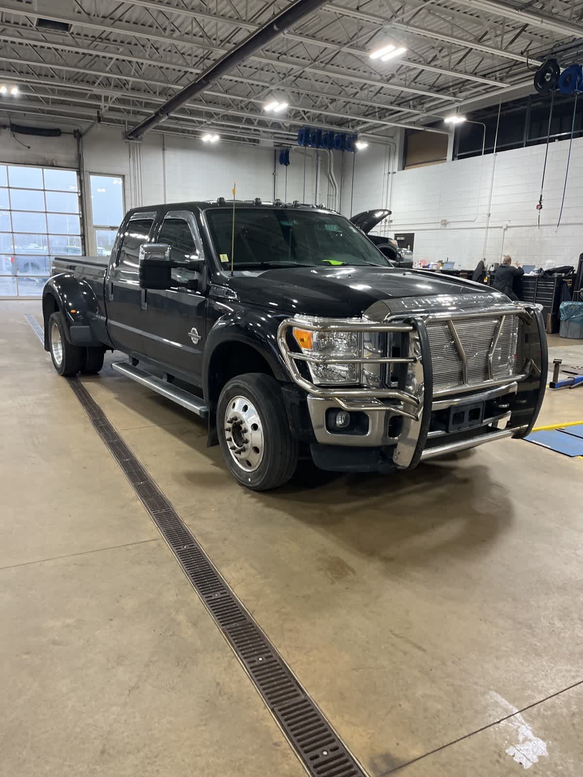 2016 Ford Super Duty F-450 DRW XLT 4WD Crew Cab 172 6