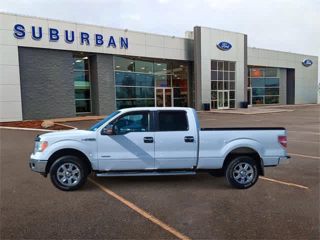 2013 Ford F-150 XLT 4WD SuperCrew 157 4