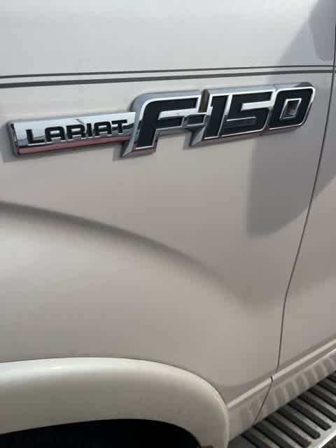 2010 Ford F-150 LARIAT 2