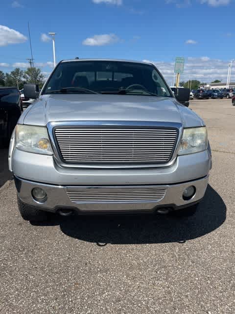 2007 Ford F-150 XLT 4WD SuperCrew 139 8