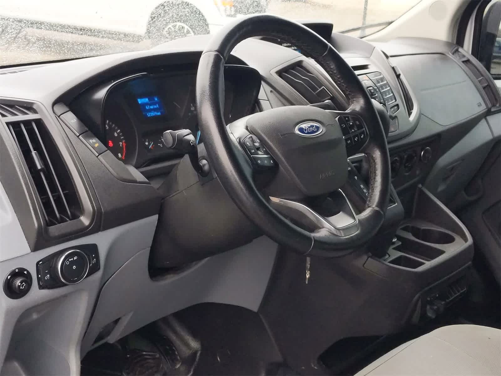 2019 Ford Transit BASE 10