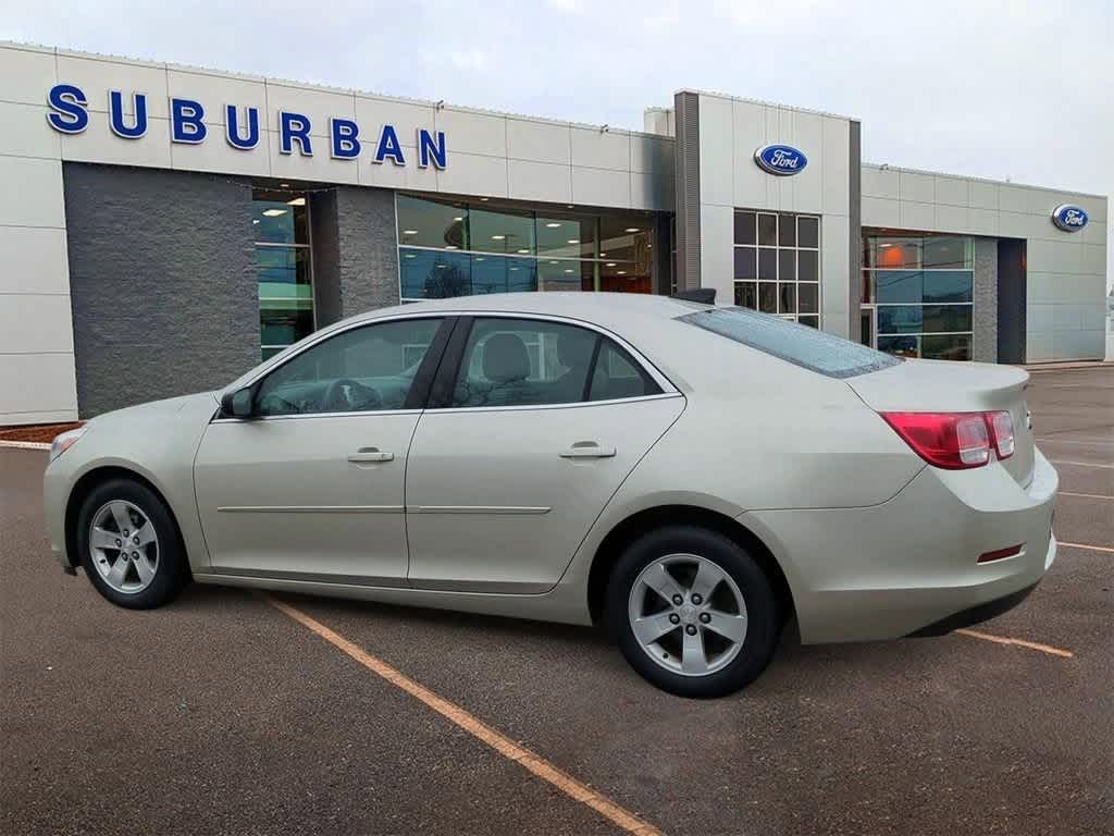 2015 Chevrolet Malibu LS 6