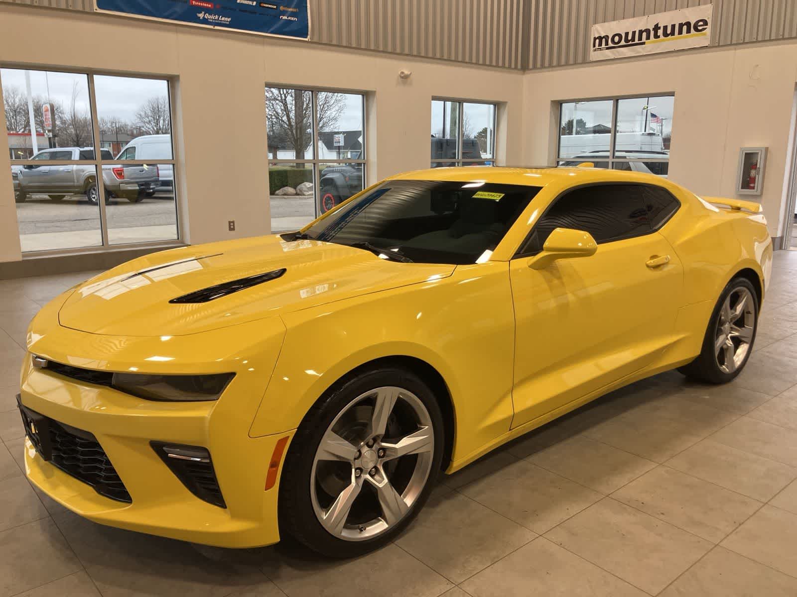 2017 Chevrolet Camaro 1SS Coupe RWD