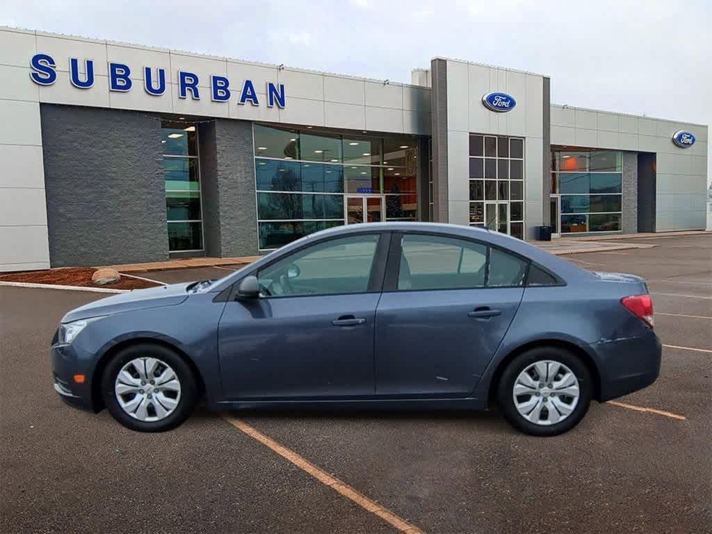 2014 Chevrolet Cruze LS 5