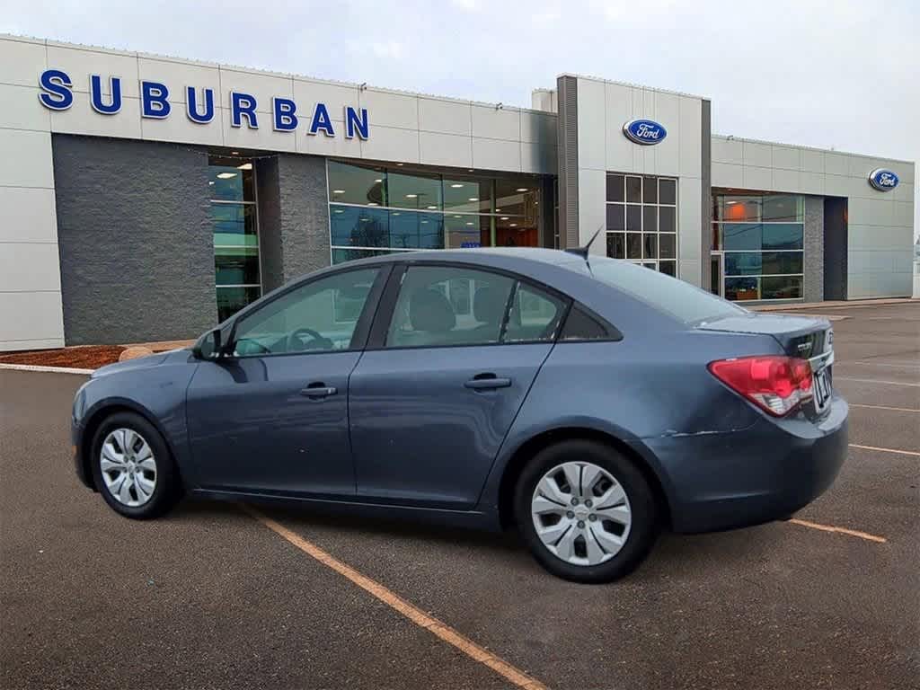 2014 Chevrolet Cruze LS 6