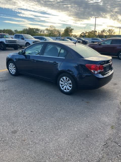 2011 Chevrolet Cruze LT w/1LT 2