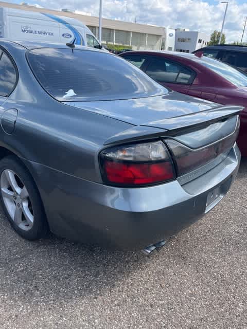 2005 Pontiac Bonneville GXP 2