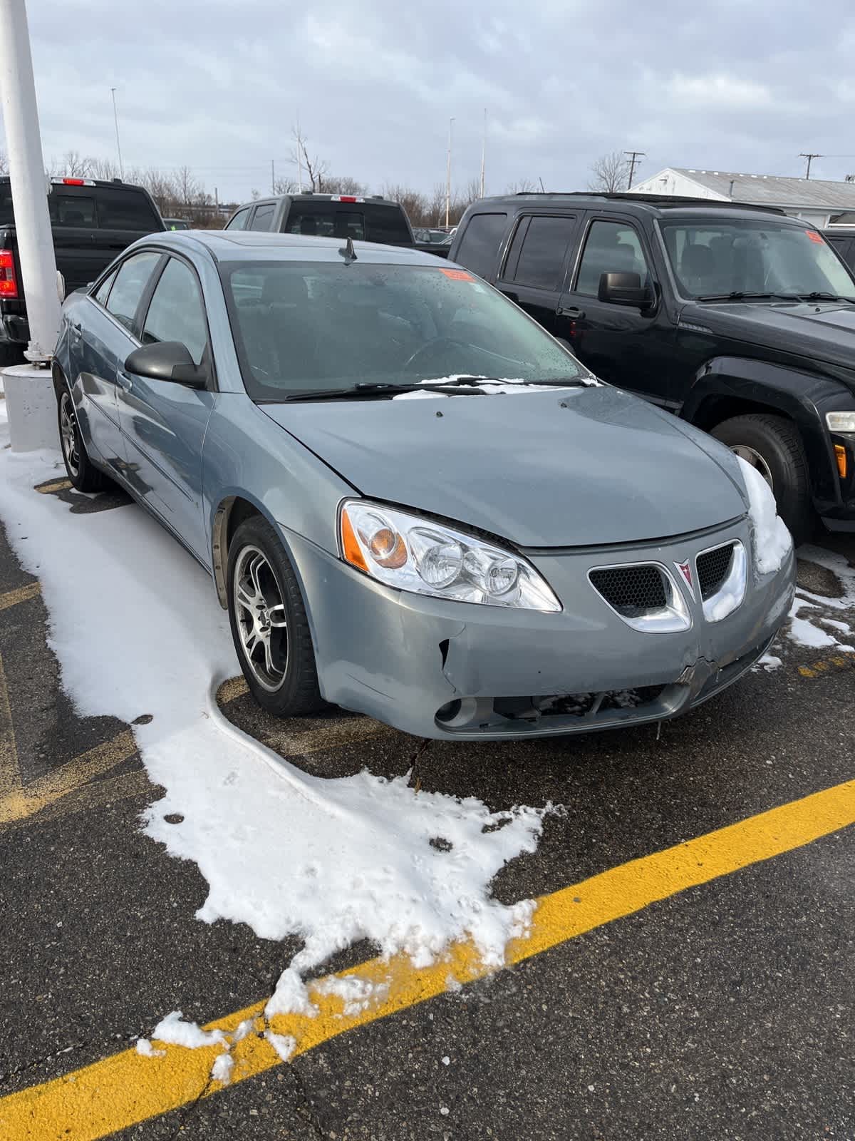 2008 Pontiac G6  7