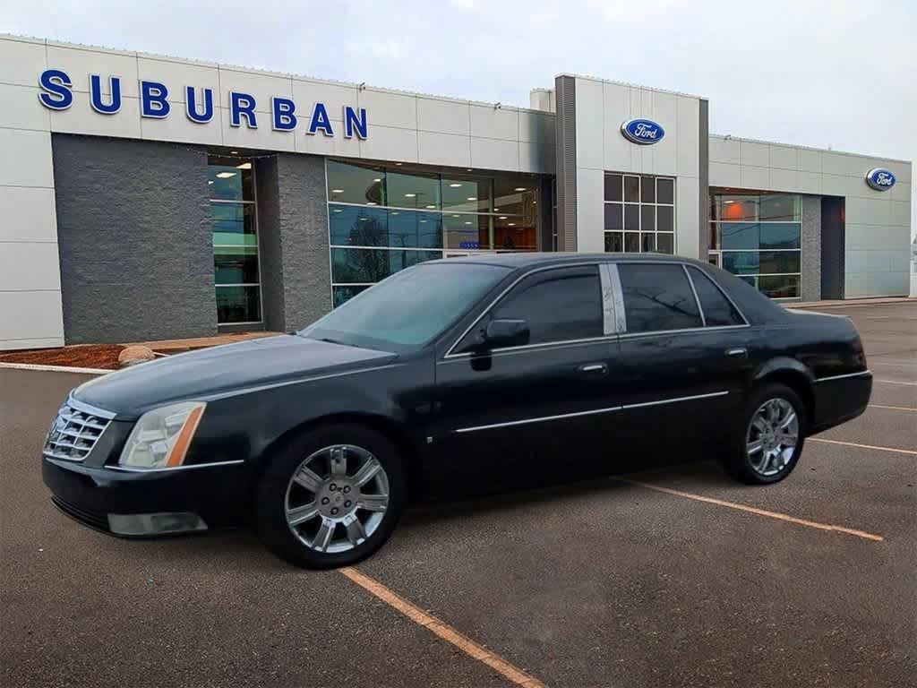 2010 Cadillac DTS w/1SE 4