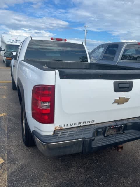 2008 Chevrolet Silverado 1500 Work Truck 2WD Ext Cab 143.5 4