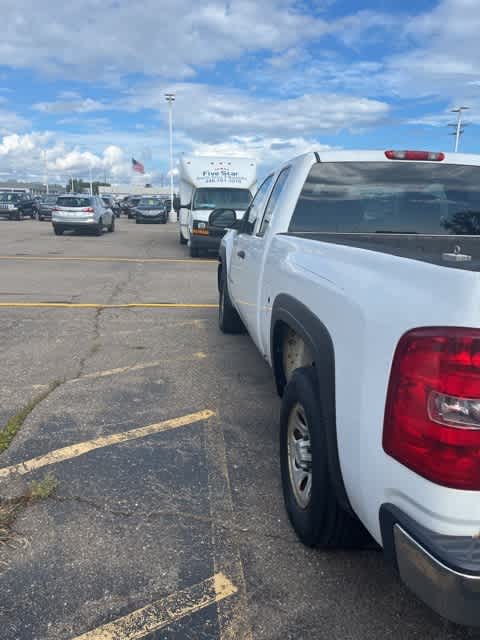 2008 Chevrolet Silverado 1500 Work Truck 2WD Ext Cab 143.5 5