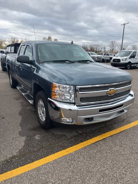 2013 Chevrolet Silverado 1500 LT 4WD Ext Cab 143.5 8