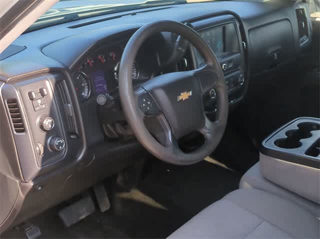 2018 Chevrolet Silverado 1500 Custom 4WD Double Cab 143.5 10