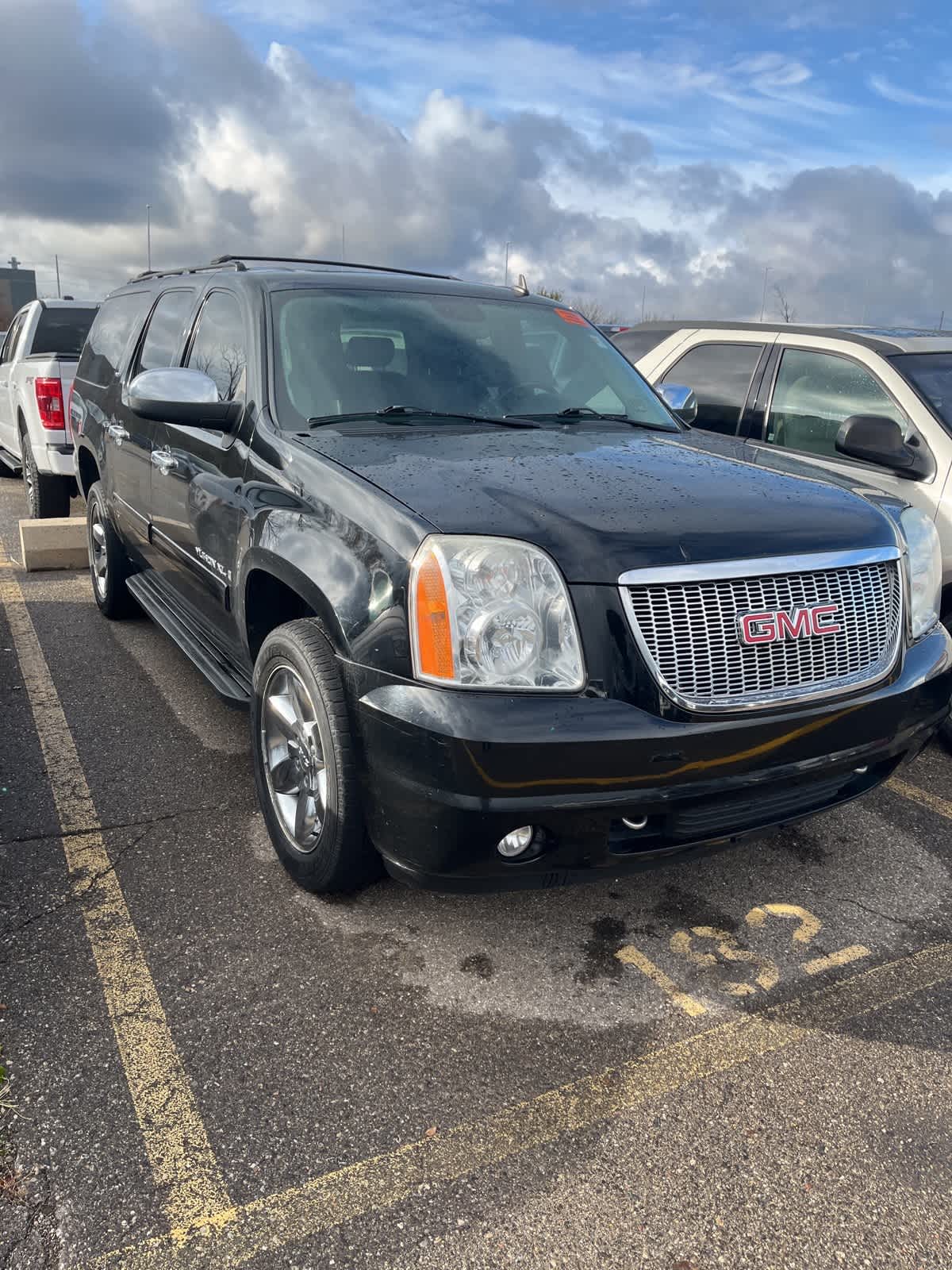 2009 GMC Yukon XL SLT w/4SB 7