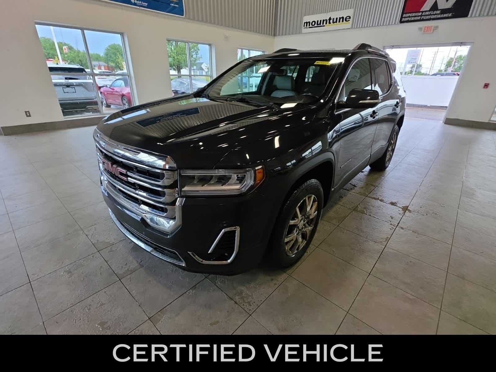 2020 GMC Acadia SLT