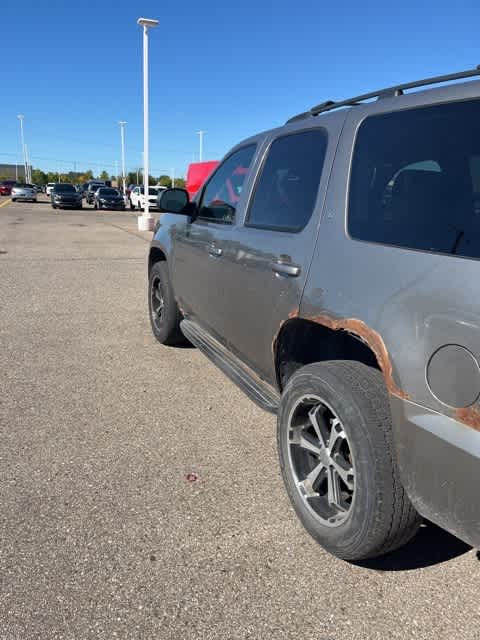 2009 Chevrolet Tahoe LT w/1LT 4