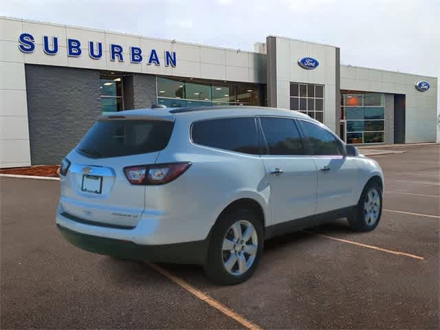 2016 Chevrolet Traverse LT 8