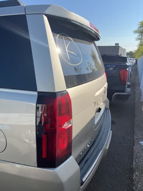 2017 Chevrolet Suburban Premier 2