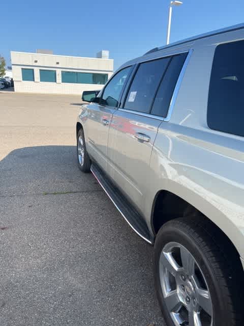 2017 Chevrolet Suburban Premier 4