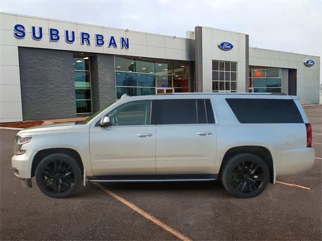 2017 Chevrolet Suburban Premier 5