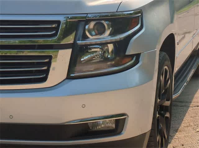 2017 Chevrolet Suburban Premier 11