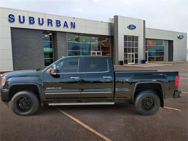 2016 GMC Sierra 2500HD Denali 4WD Crew Cab 153.7 5