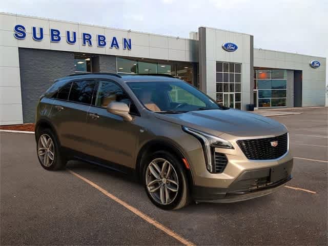 2020 Cadillac XT4 AWD Sport 2