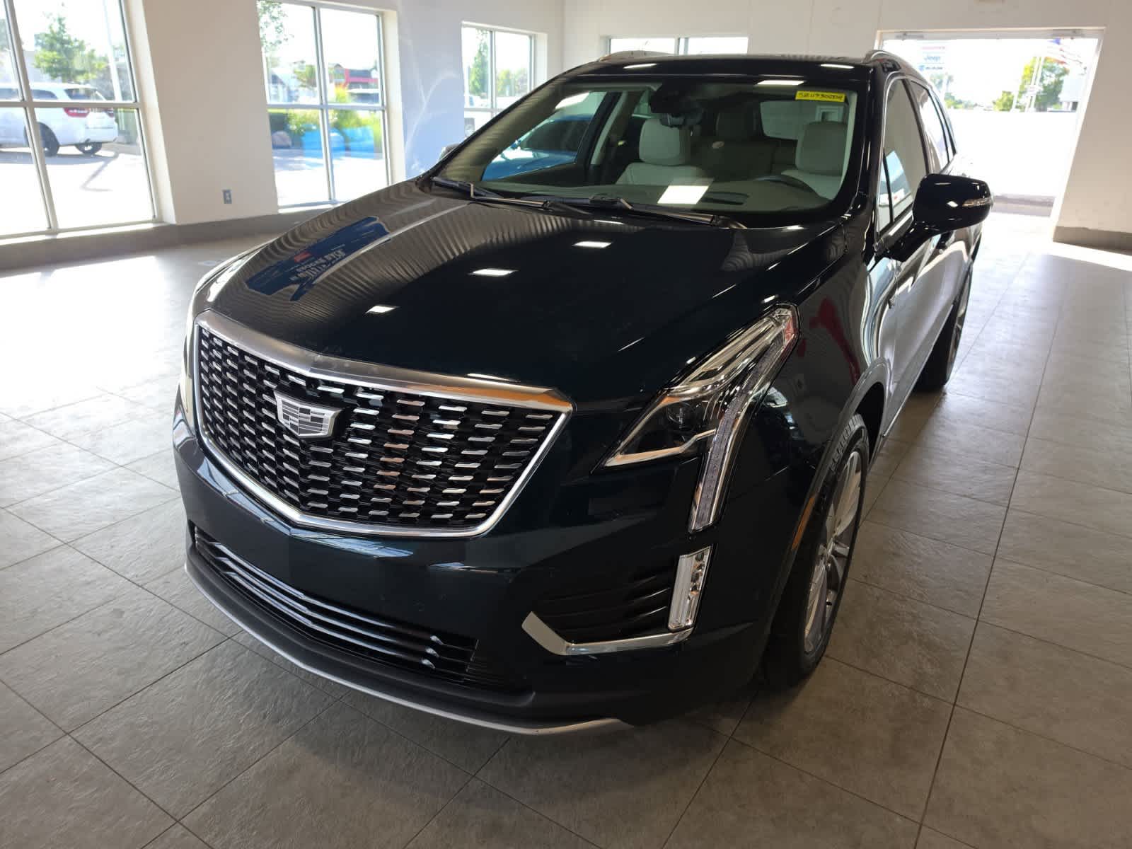 2025 Cadillac XT5 AWD Premium Luxury