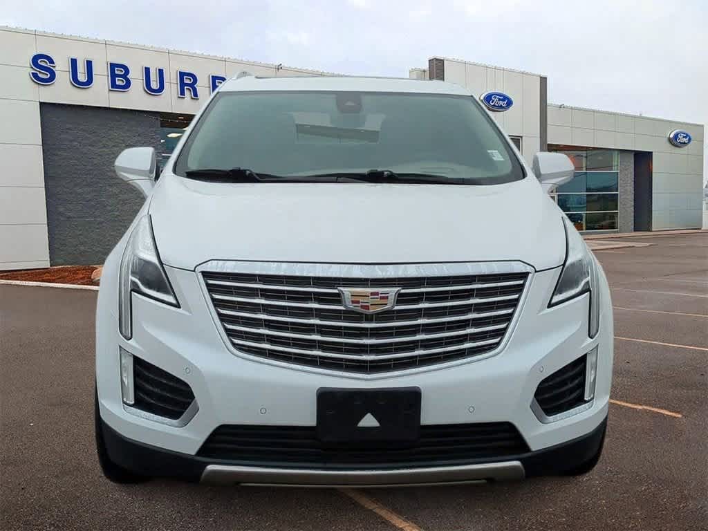 2017 Cadillac XT5 Platinum AWD 3