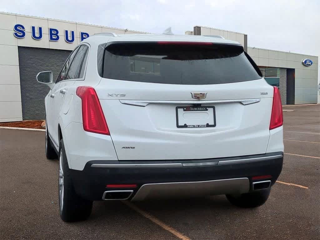 2017 Cadillac XT5 Platinum AWD 7