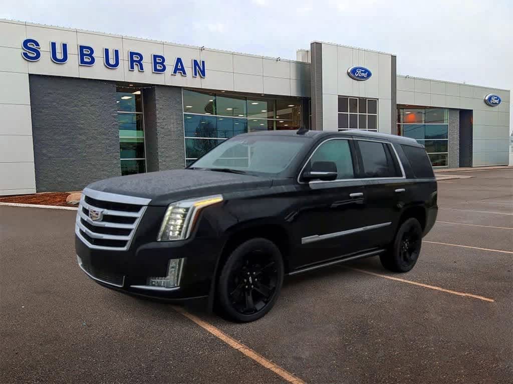 2018 Cadillac Escalade Premium Luxury 2