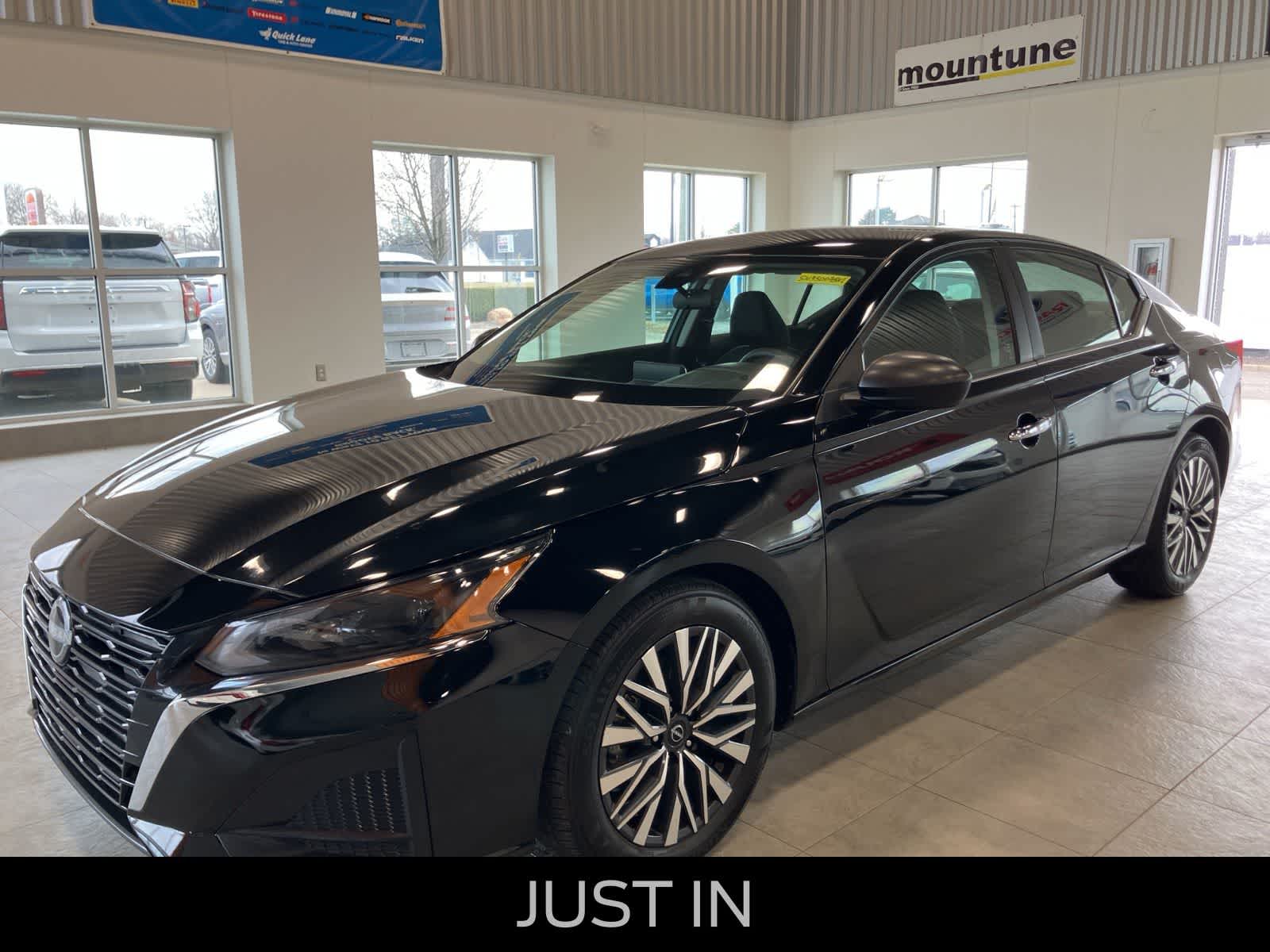 2025 Nissan Altima 2.5 SV FWD