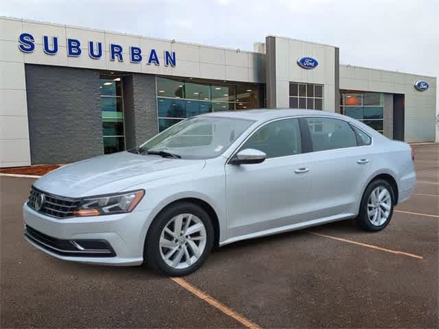 2018 Volkswagen Passat 2.0T SE 4