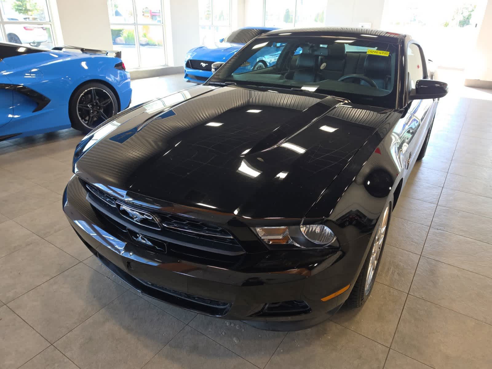 2012 Ford Mustang V6 Premium