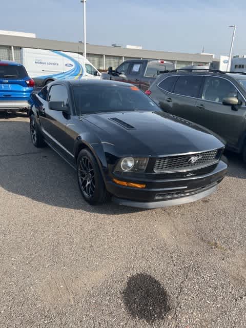 2008 Ford Mustang Deluxe 8