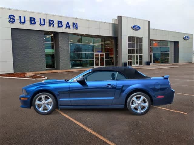 2008 Ford Mustang GT DELUXE 2