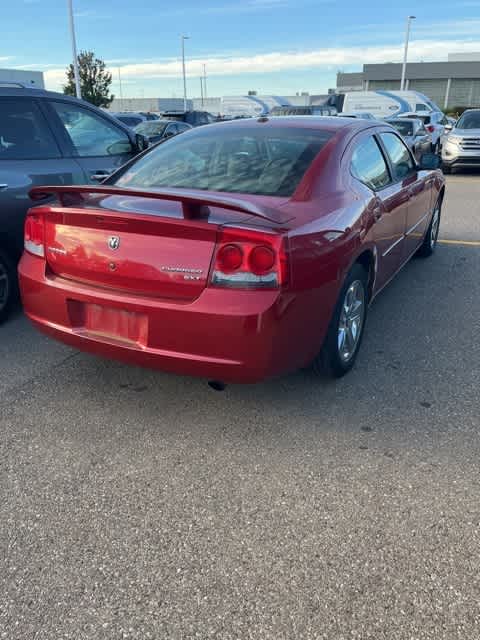 2010 Dodge Charger SXT 4