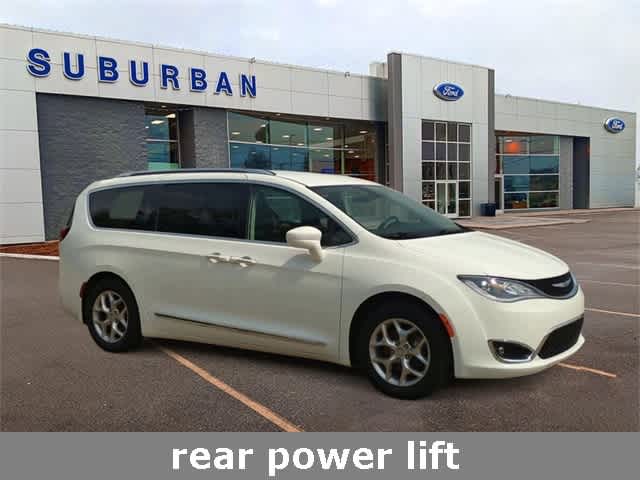 2018 Chrysler Pacifica Touring L Plus 2