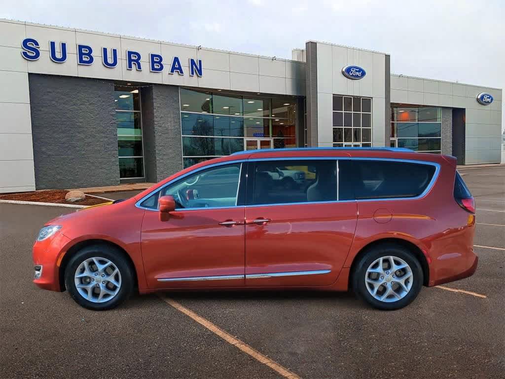 2018 Chrysler Pacifica Touring L Plus 5