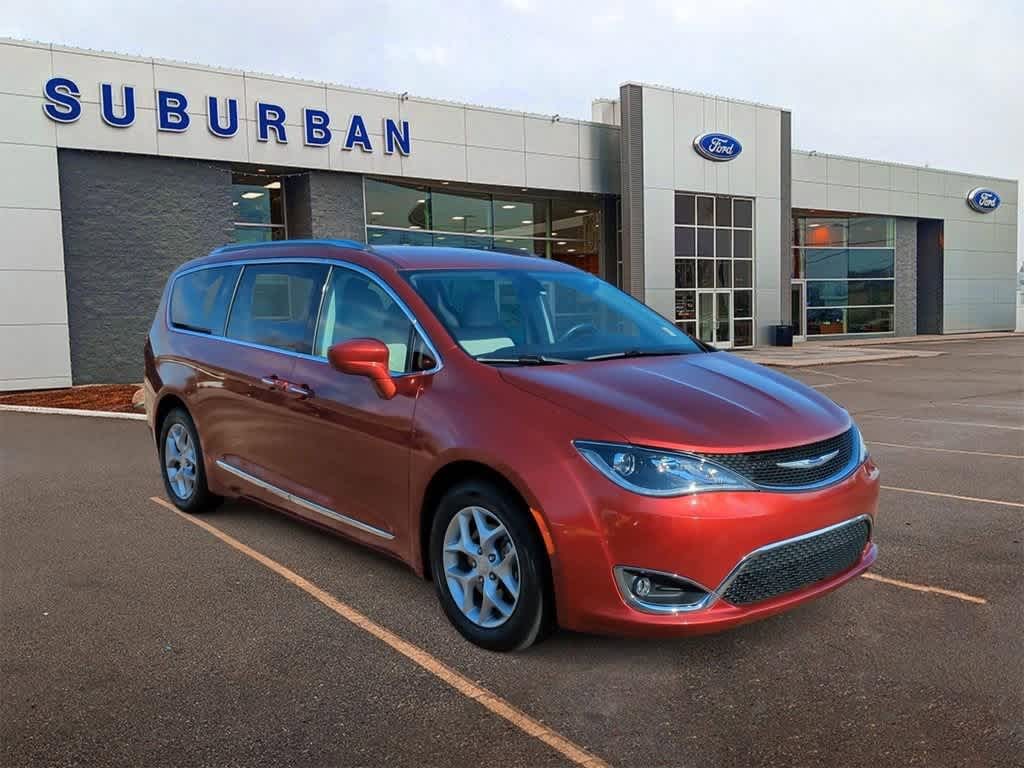 2018 Chrysler Pacifica Touring L Plus 2