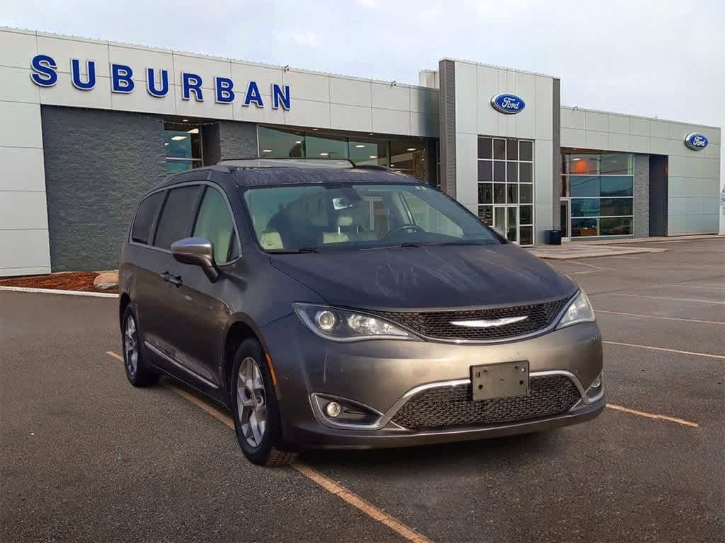 2019 Chrysler Pacifica Limited 2