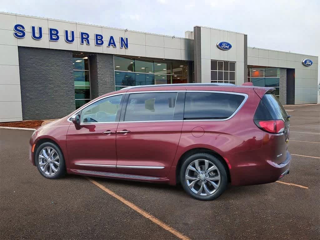 2017 Chrysler Pacifica Limited 6