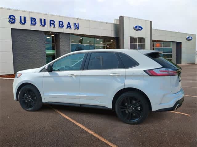 2022 Ford Edge ST 6